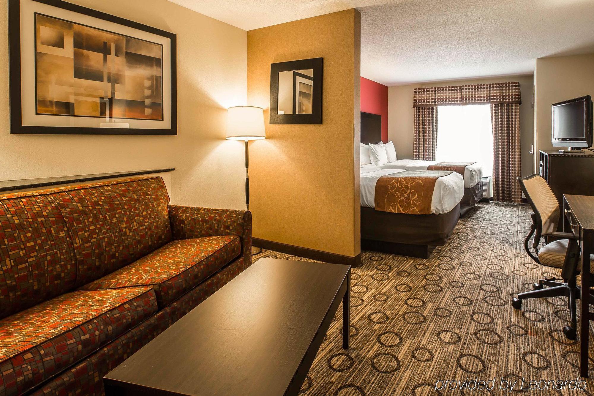 คอมฟอร์ต สวีท แอท เวสต์เกต มอลล์ Hotel สปาร์ตันเบิร์ก ภายนอก รูปภาพ